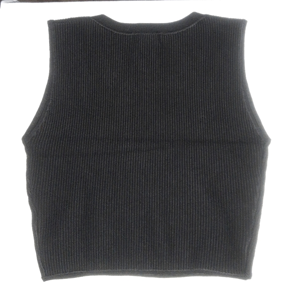House of Harlow 1960 Crewneck Ribbed Knit Crop Top, S, XL - Picture 4 of 9